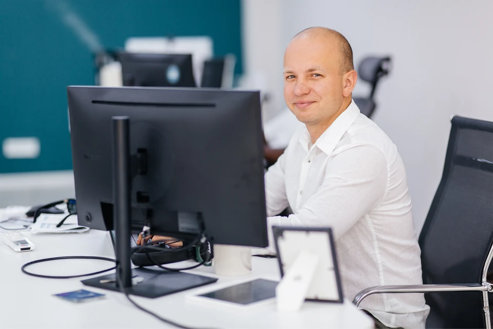 Custom software development contact section